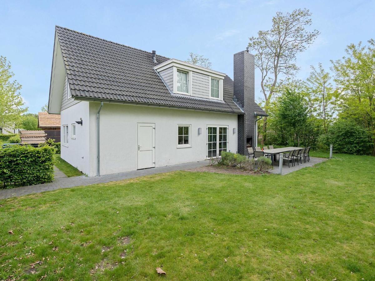 Spacious Home With A Fireplace At 3 Km From Baarle-Nassau Exteriér fotografie