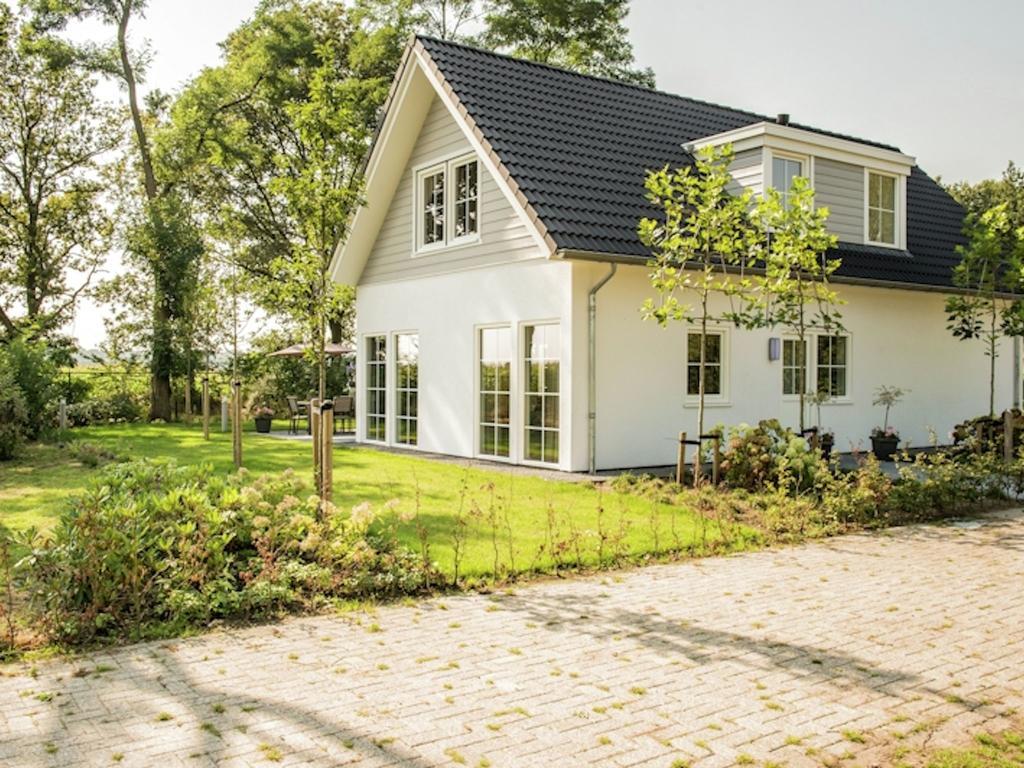 Spacious Home With A Fireplace At 3 Km From Baarle-Nassau Exteriér fotografie